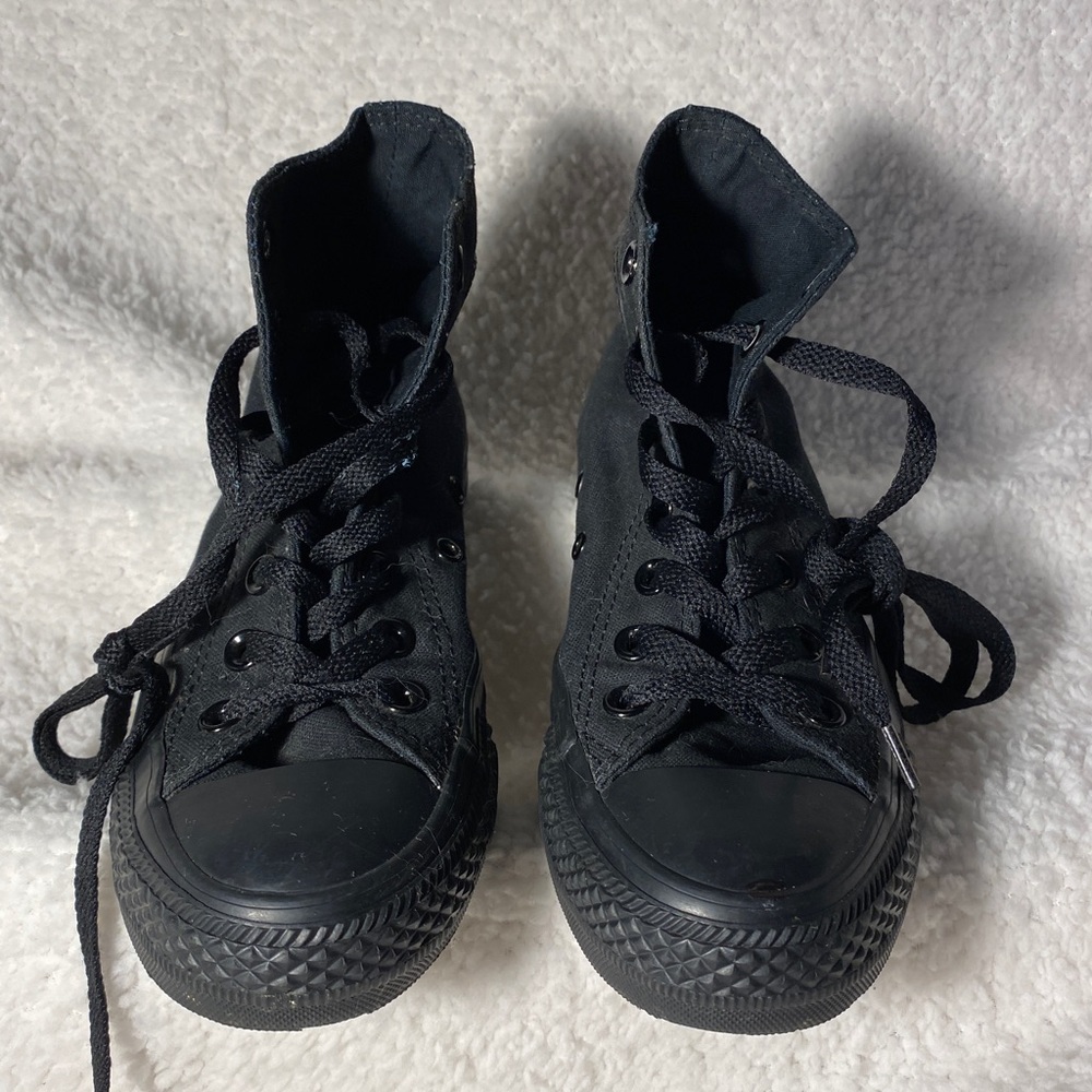 Black high top converse- women’s size 6